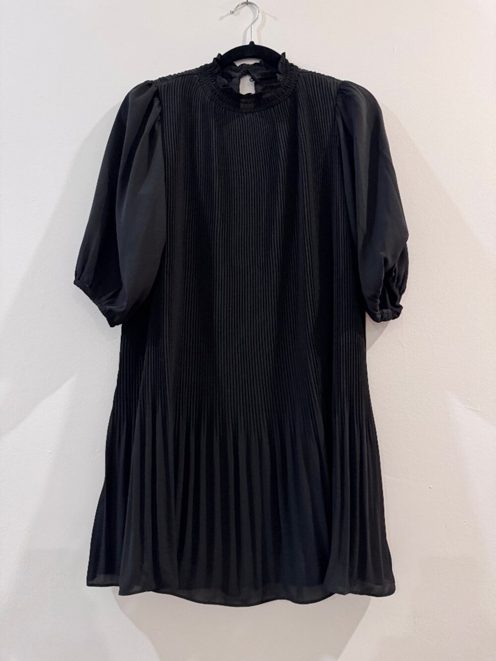 Nannette Lepore Micro-Pleated Smocked High-Neck Mini/Babydoll Dress - 2- EUC